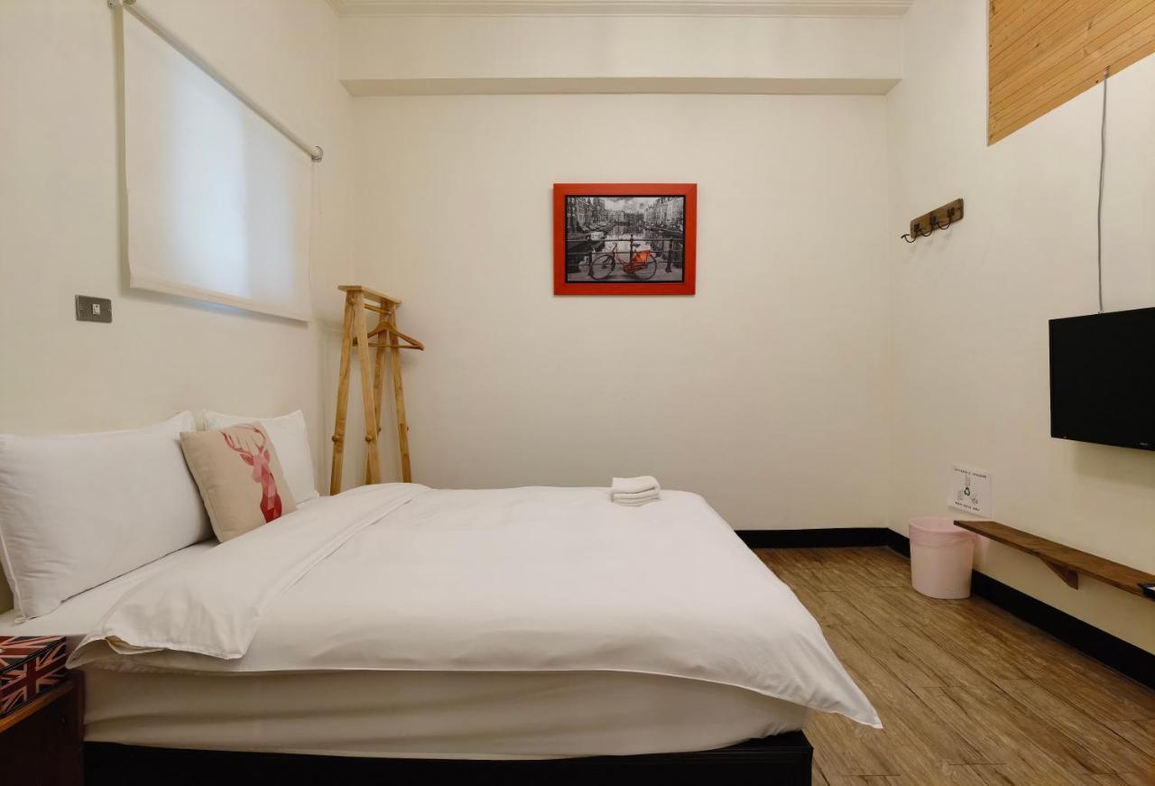Oc Hostel Tainan Exterior foto
